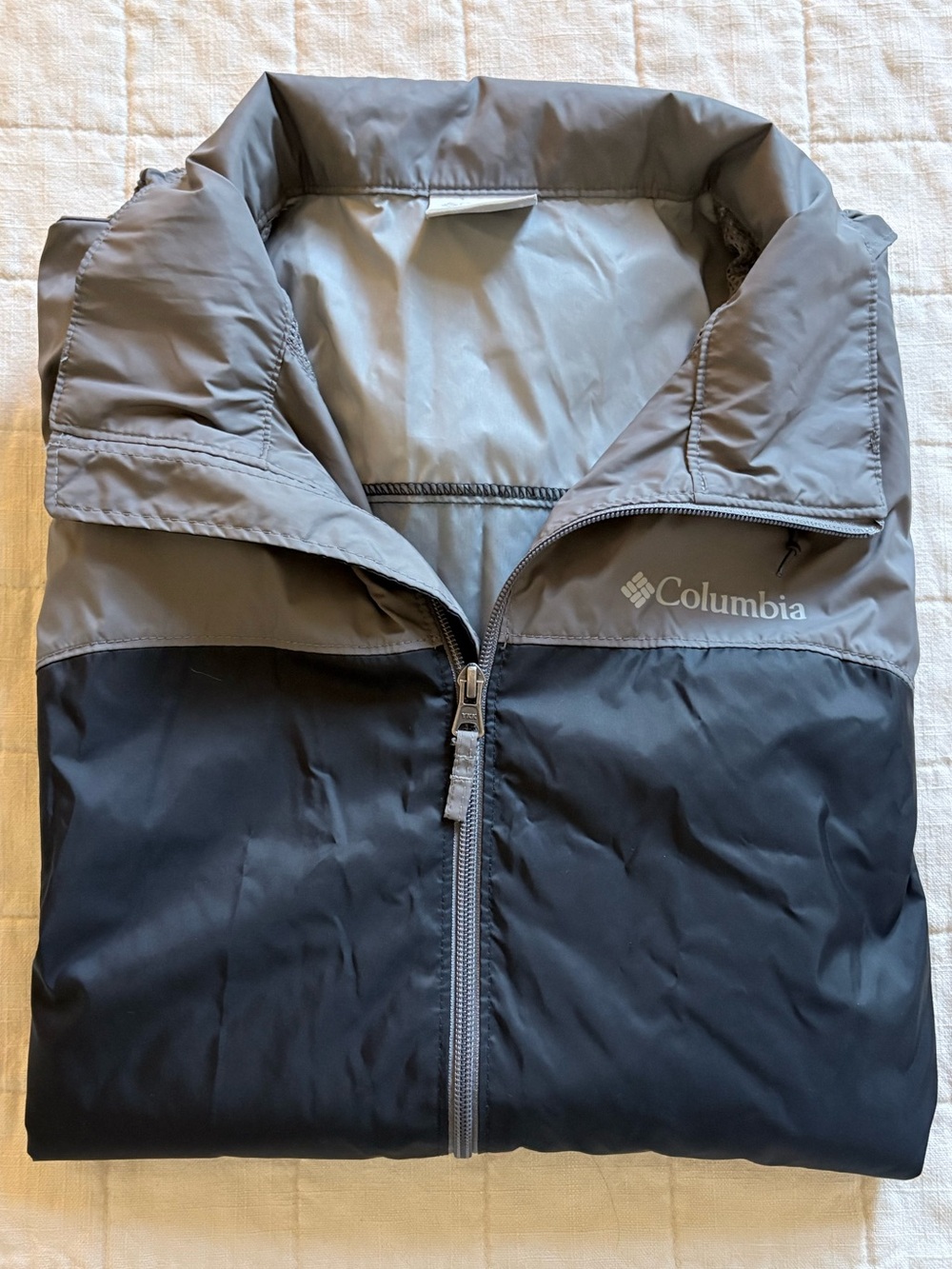 Columbia Men's Gray Waterproof Lightweight Packable Jacket with Hood size S